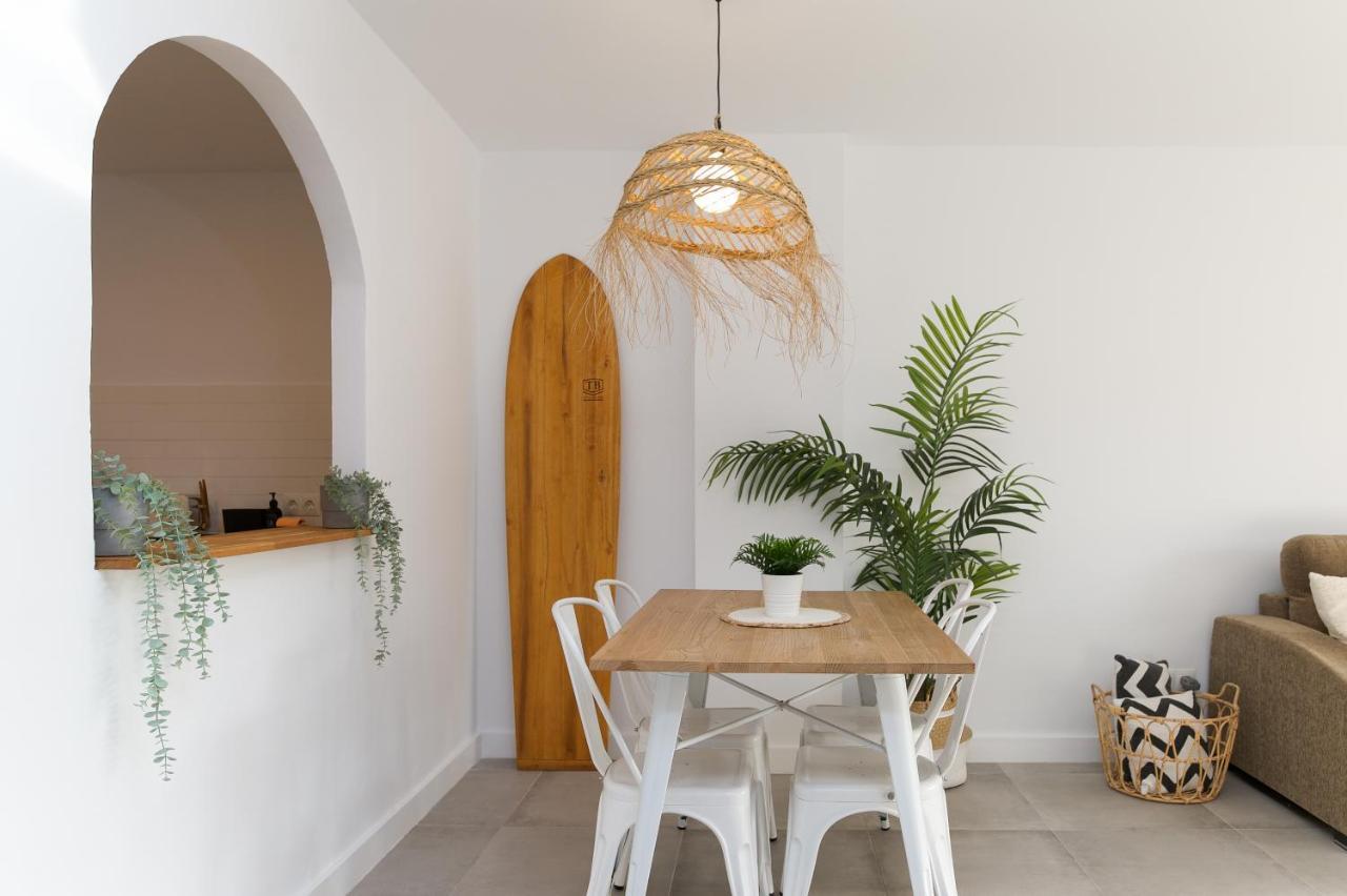 Surf Apartment - Wifi - Parking - Swimming Pool - Patio - Garden Tarifa Exteriér fotografie