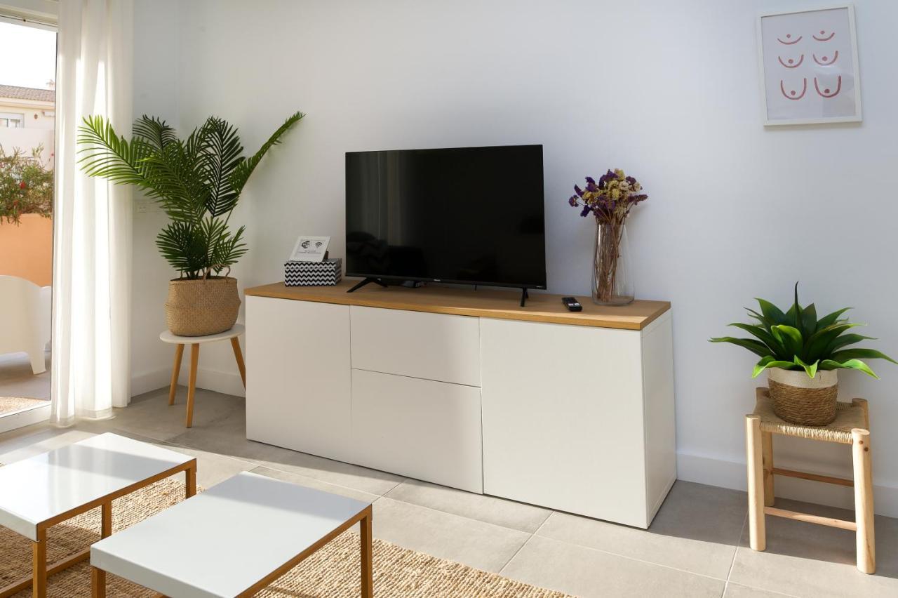 Surf Apartment - Wifi - Parking - Swimming Pool - Patio - Garden Tarifa Exteriér fotografie