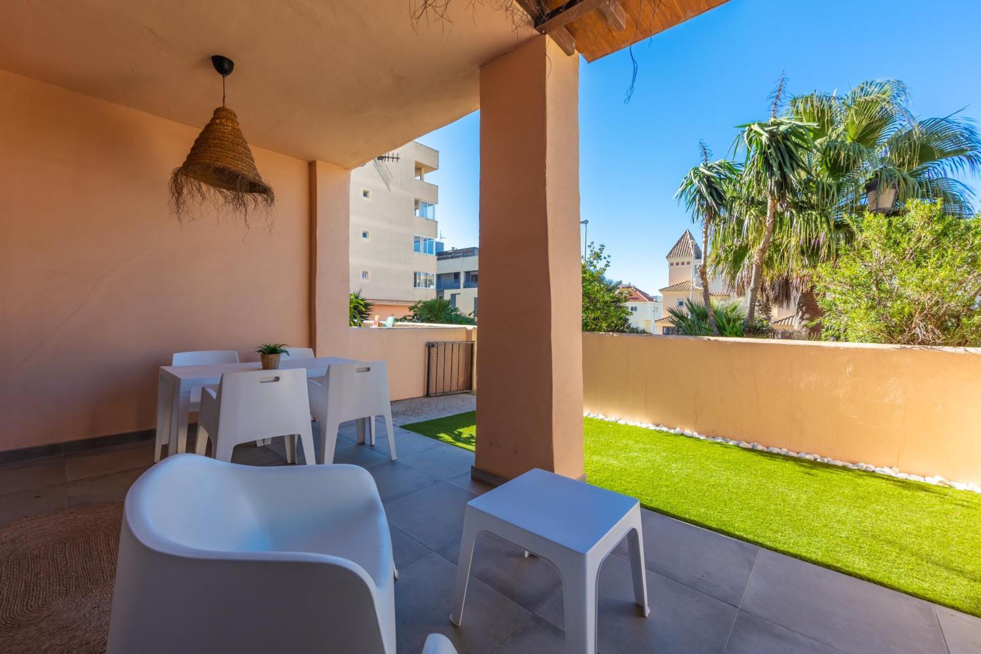 Surf Apartment - Wifi - Parking - Swimming Pool - Patio - Garden Tarifa Exteriér fotografie